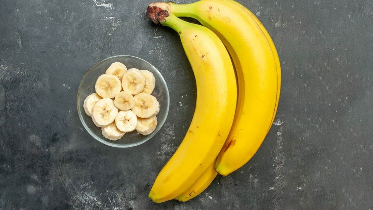 eatingbananacancurediseaseslikeconstipationandmore