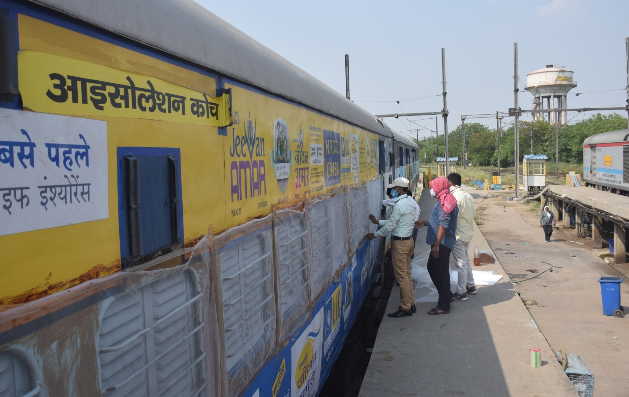 railwaysdeploys960covidcarecoachesinfivestates