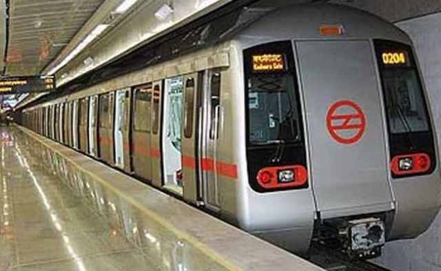 delhimetroserviceswillremainclosedtillapril14amidnationwidelockdown