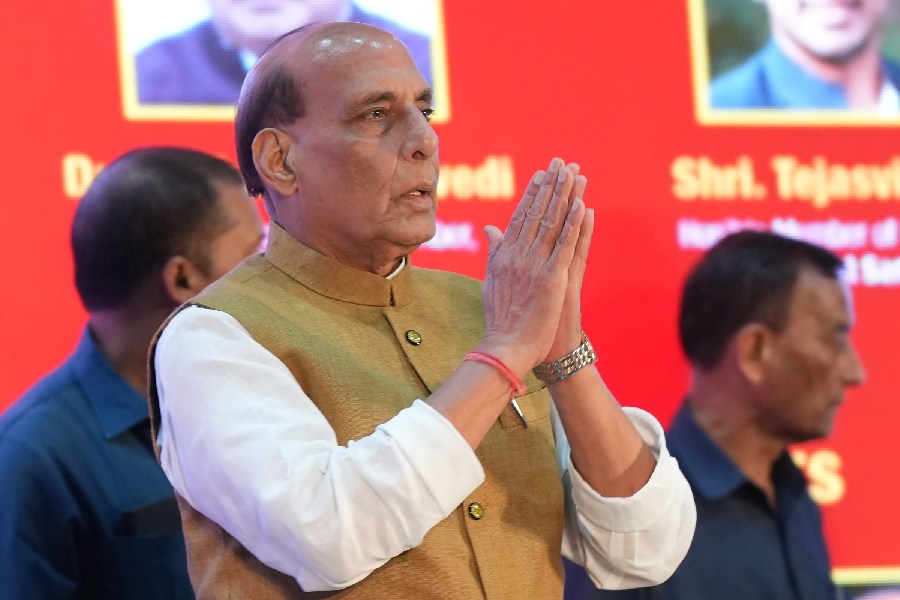 PM getting invitations for events scheduled after polls: Rajnath Singh