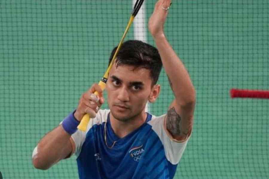 Lakshya Sen, Ayush Shetty star as India crush Chinese Taipei to reach semis