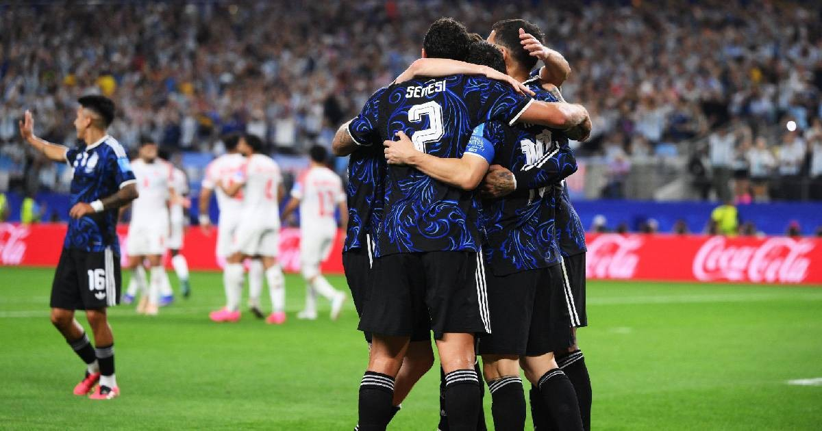 Argentina beat England 2-1 to reach FIFA World Cup final