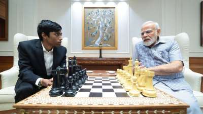 chessgrandmasterrpraggnanandhaameetspmmodi