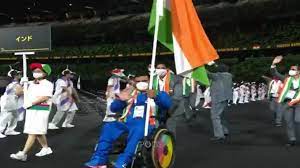 javelinthrowertekchandledindiancontigentatopeningceremonyofparalympicgamesintokyo