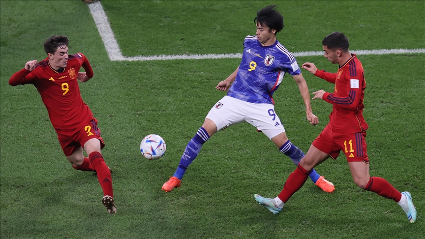 Japan beat Spain to reach last 16 of FIFA World Cup