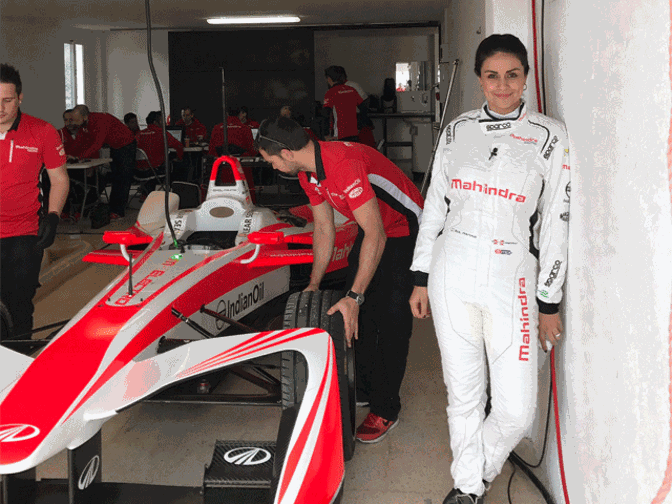 gulpanagbecomesfirstindianwomantodriveformulaeracingcar