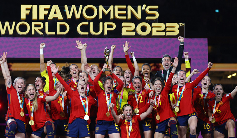 fifawomenworldcup:spaindefeatengland10tobecomeworldchampions