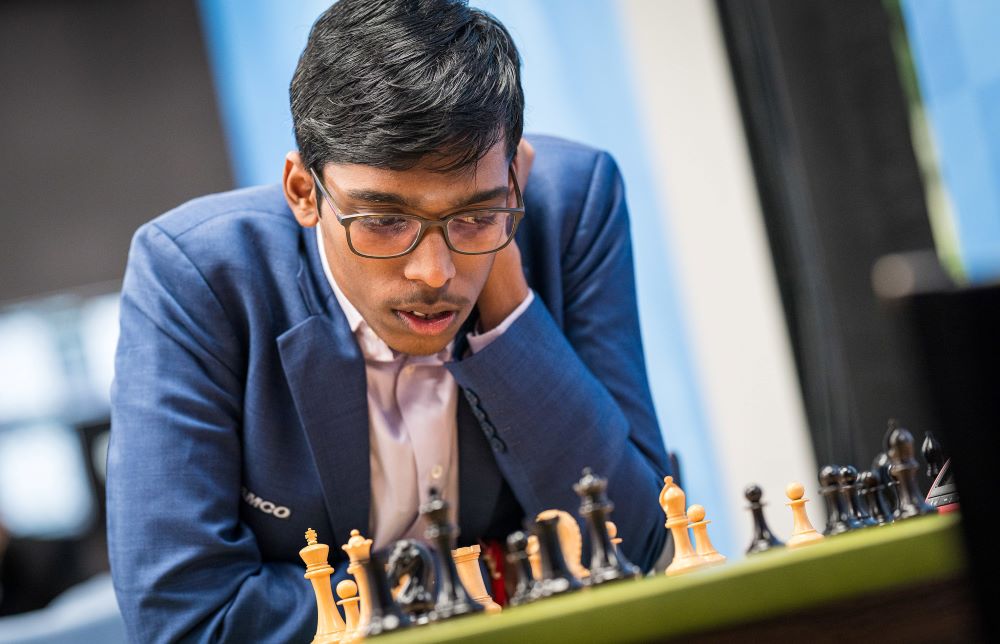 Praggnanandhaa takes sole lead at Superbet Classic 