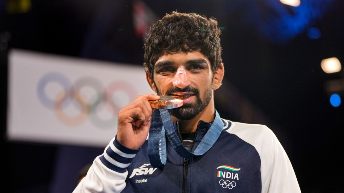 Wrestling body lifts suspension of Olympic medallist Aman Sehrawat for missing weight