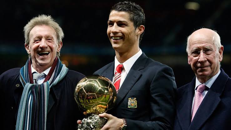 Cristiano Ronaldo beats Lionel Messi, wins best Ballon d