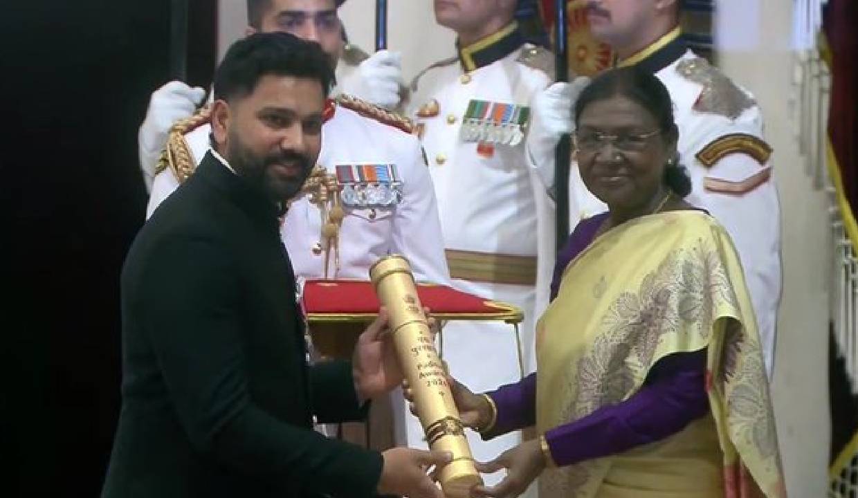 Former India captain Rohit Sharma receives Padma Shri from President Droupadi Murmu