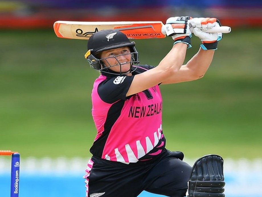 newzealandwinstoasevenwicketoversrilankainthewomenst20worldcup