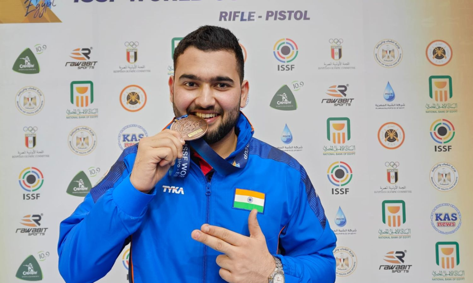 Anish Bhanwala wins bronze medal in men’s 25m rapid fire pistol event at ISSF World Cup Final 2023
