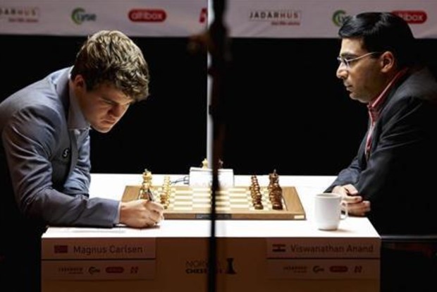 anandlosestocarlseninlegendsofchesstourney