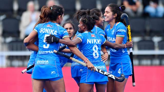 indianwomenshockeyteambeatchile31infihnationscupinvalenciaspain