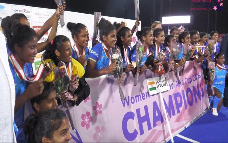 indiadefeats4timechampionssouthkoreainfinaltoliftitsfirsteverwomensjuniorhockeyasiacuptitle