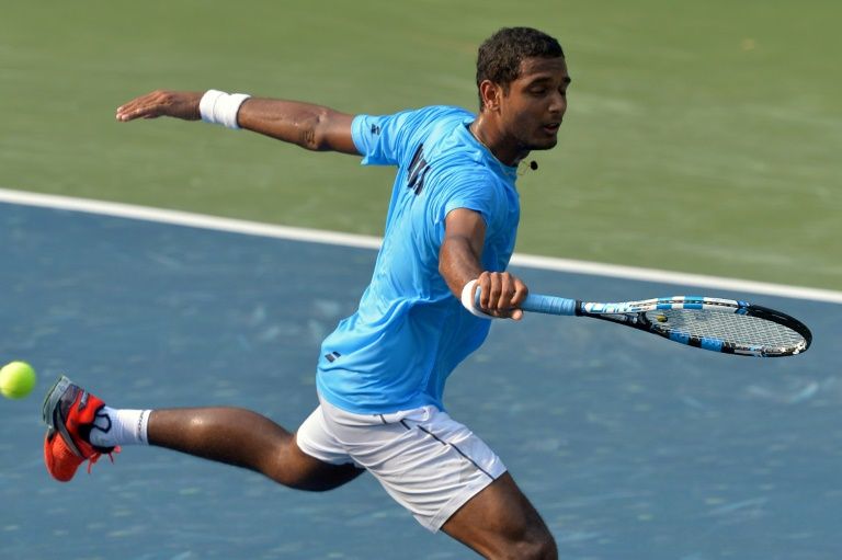 daviscup:indiatake20leadoveruzbekistan