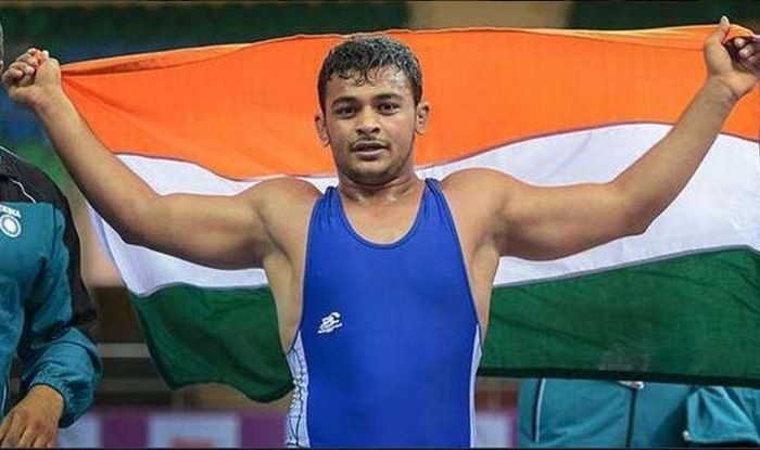 deepakpuniasettlesforsilvermedalatjuniorworldwrestlingchampionship