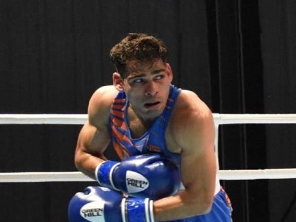 mohammadhussamuddinlakshyachaharadvancetoquarterfinalsofasianboxingchampionship