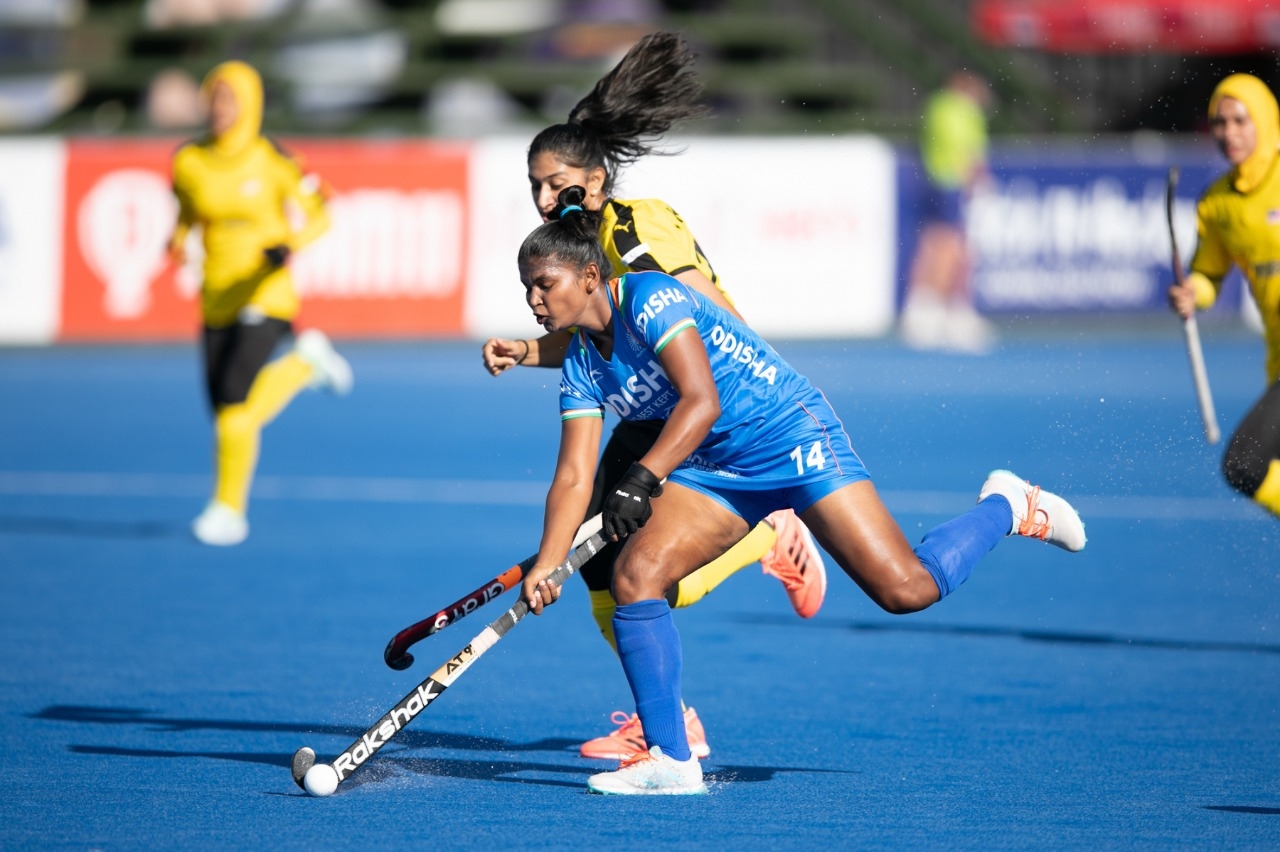 indiabeatmalaysia40toregisterthirdconsecutivevictoryinfihwomensjuniorworldcupinsouthafrica