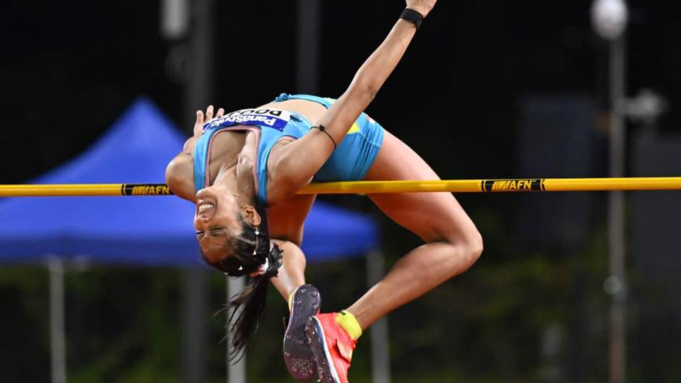 poojasinghwinsasianu20highjumpgoldinhongkong