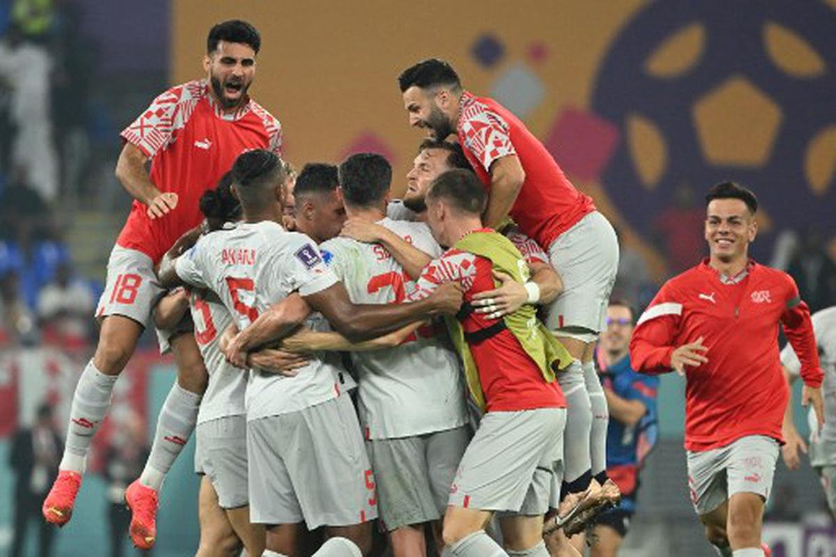 Switzerland beats Serbia to reach last 16 of FIFA World Cup