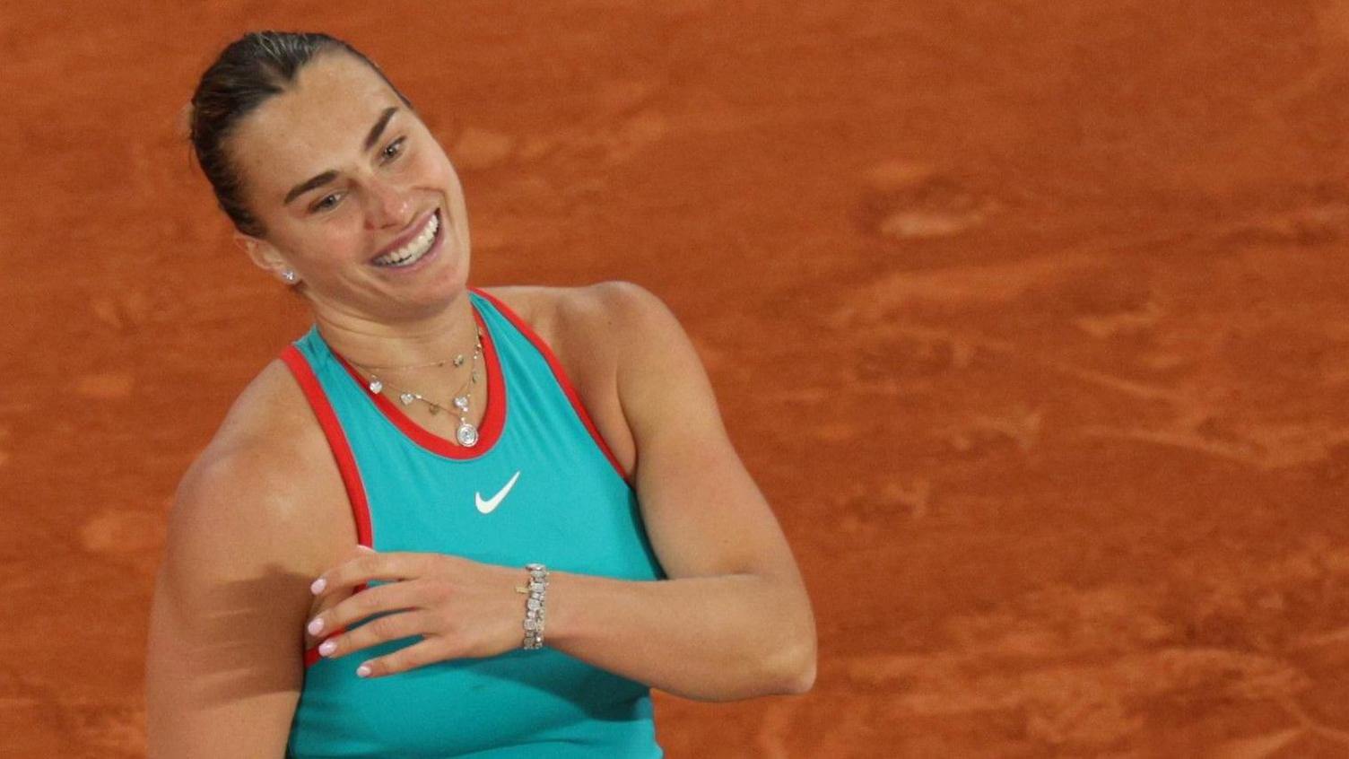 French Open: Aryna Sabalenka beats Iga Swiatek to set up final with Coco Gauff