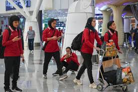 Five Iran women players seeking asylum in Australia after AFC Asian Cup return home, two players remain