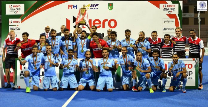 indialiftasiacuphockeytrophyafterbeatingmalaysia