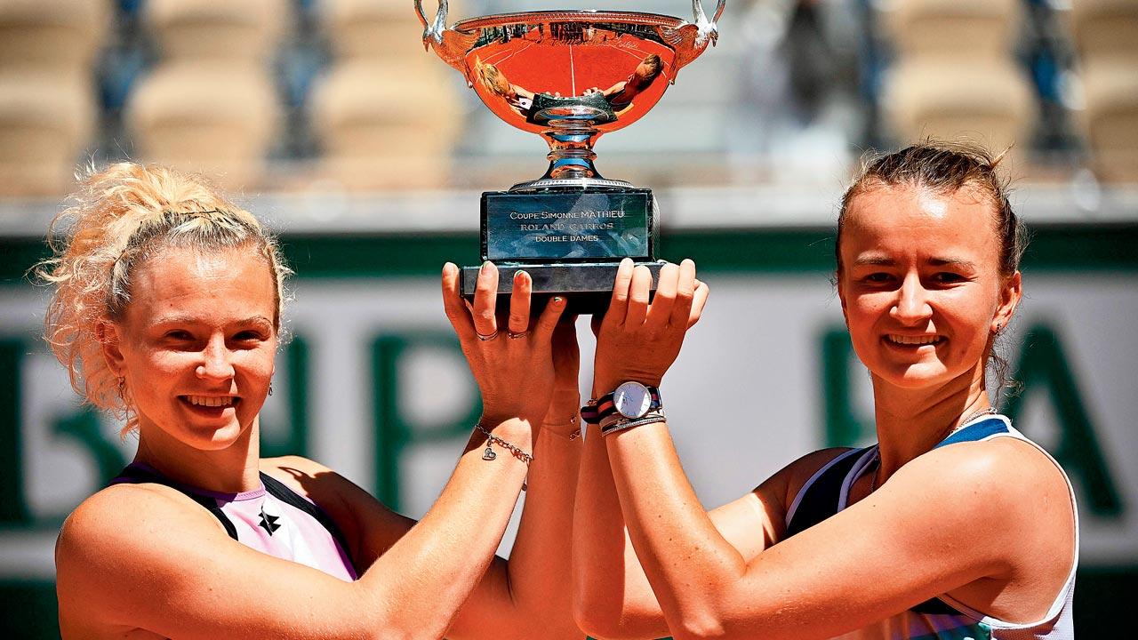 frenchopen:barborakrejcikovawinswomensdoubles