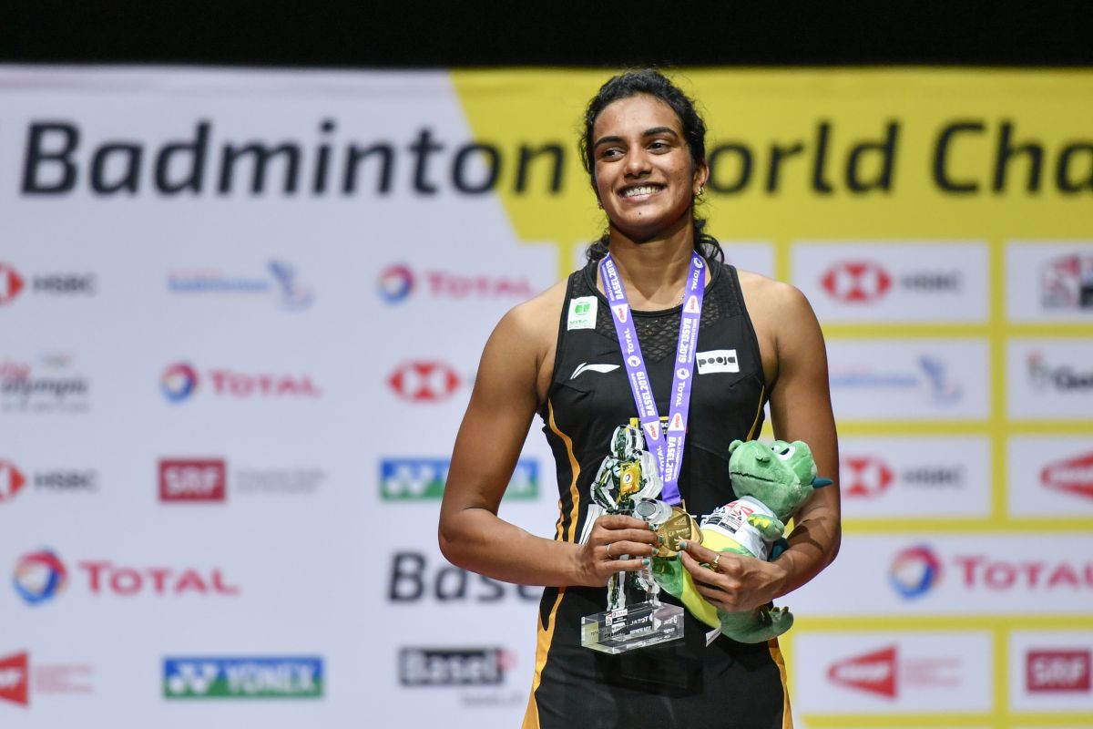 sindhubecomesfirstindianshuttlertowinworldchampionshipsgold