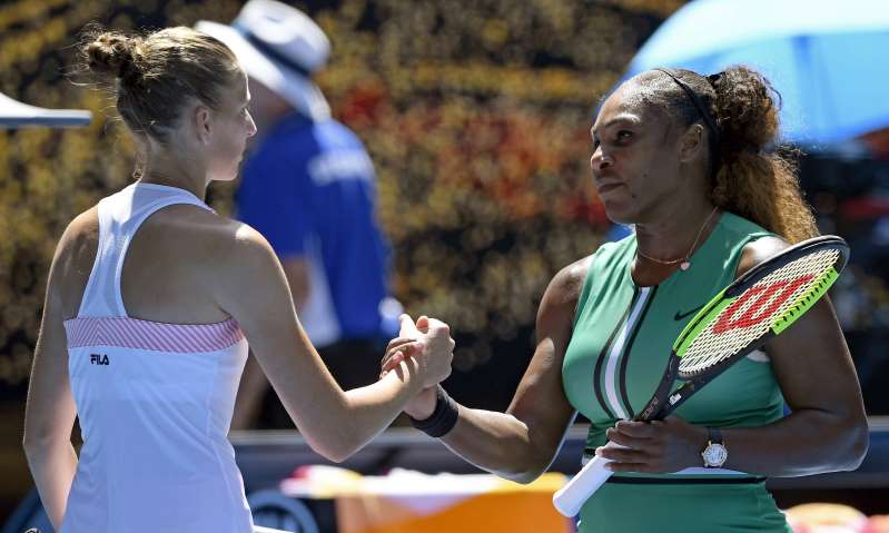 australianopen:serenawilliamslosestokarolinapliskova