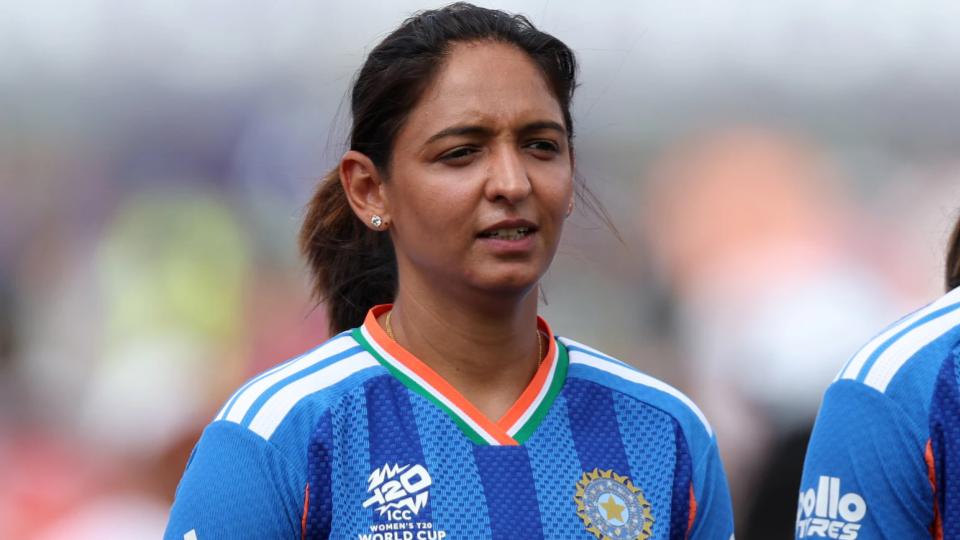 Harmanpreet Steps Down as India Women
