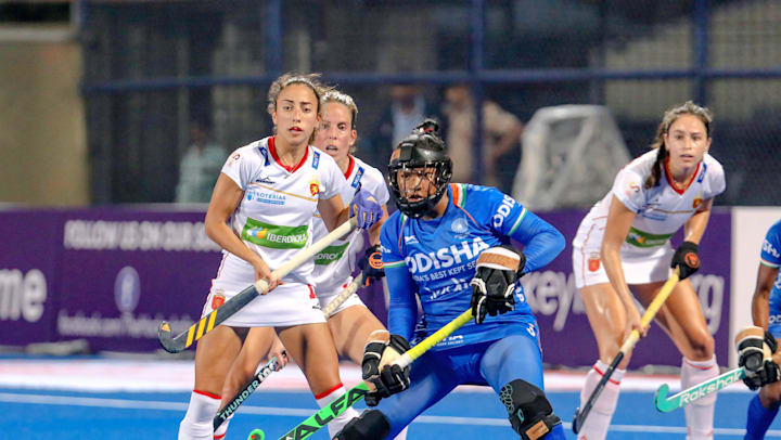 fihproleague:spainbeatindianwomensteamby43