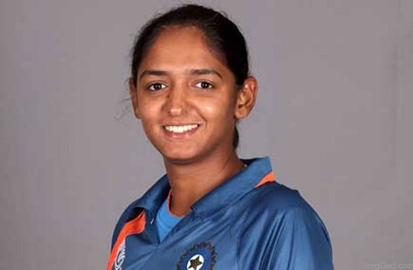 cricketerharmanpreetkaurtestspositiveforcovid19