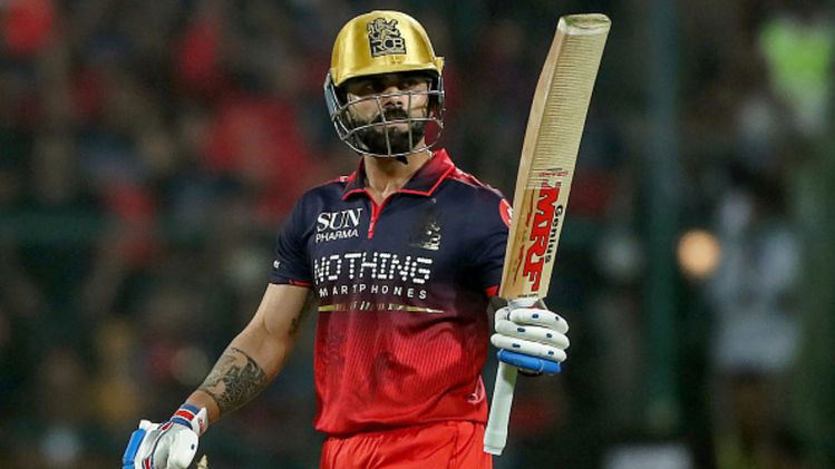 viratkohliclimbsuponunwantedgoldenduckrecordafterlatestfirstballnoughtinrcbvsmiipl2026