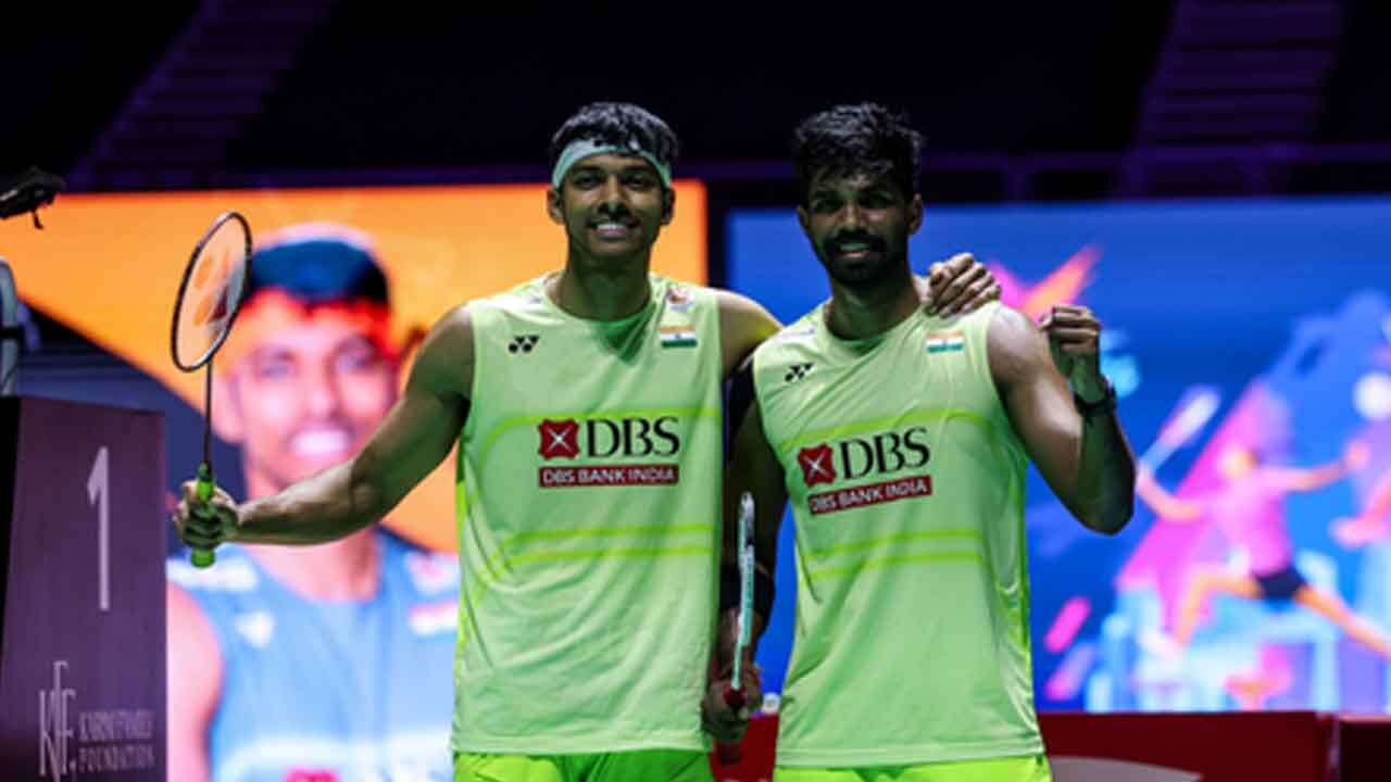satwikchiragbecomefirstindianstowinsingaporeopenmen?sdoublestitle