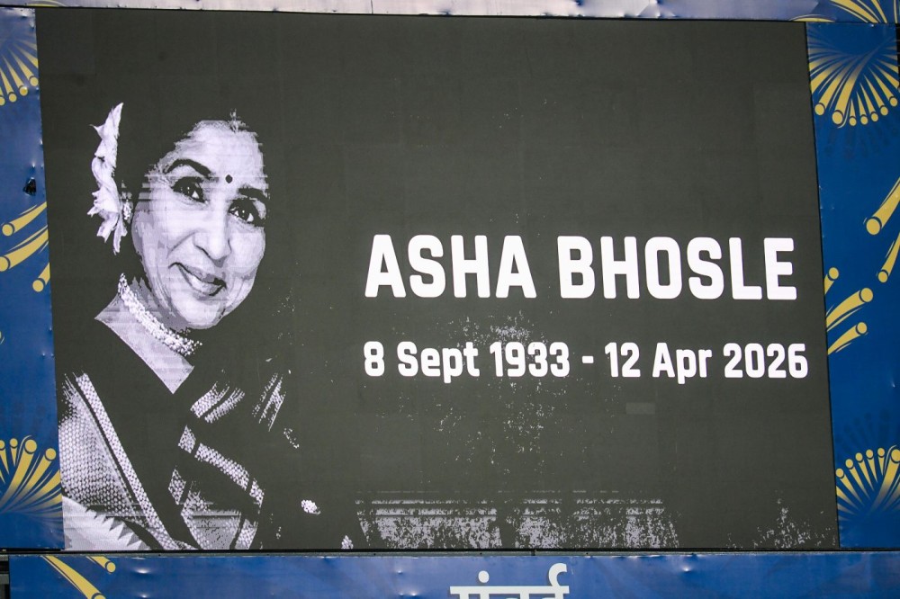 Cricket fraternity pays tribute to legendary singer Asha Bhosle