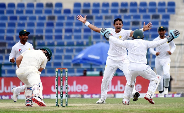 pakistanbeataustraliaby373runsin2ndtestmatchinabudhabi