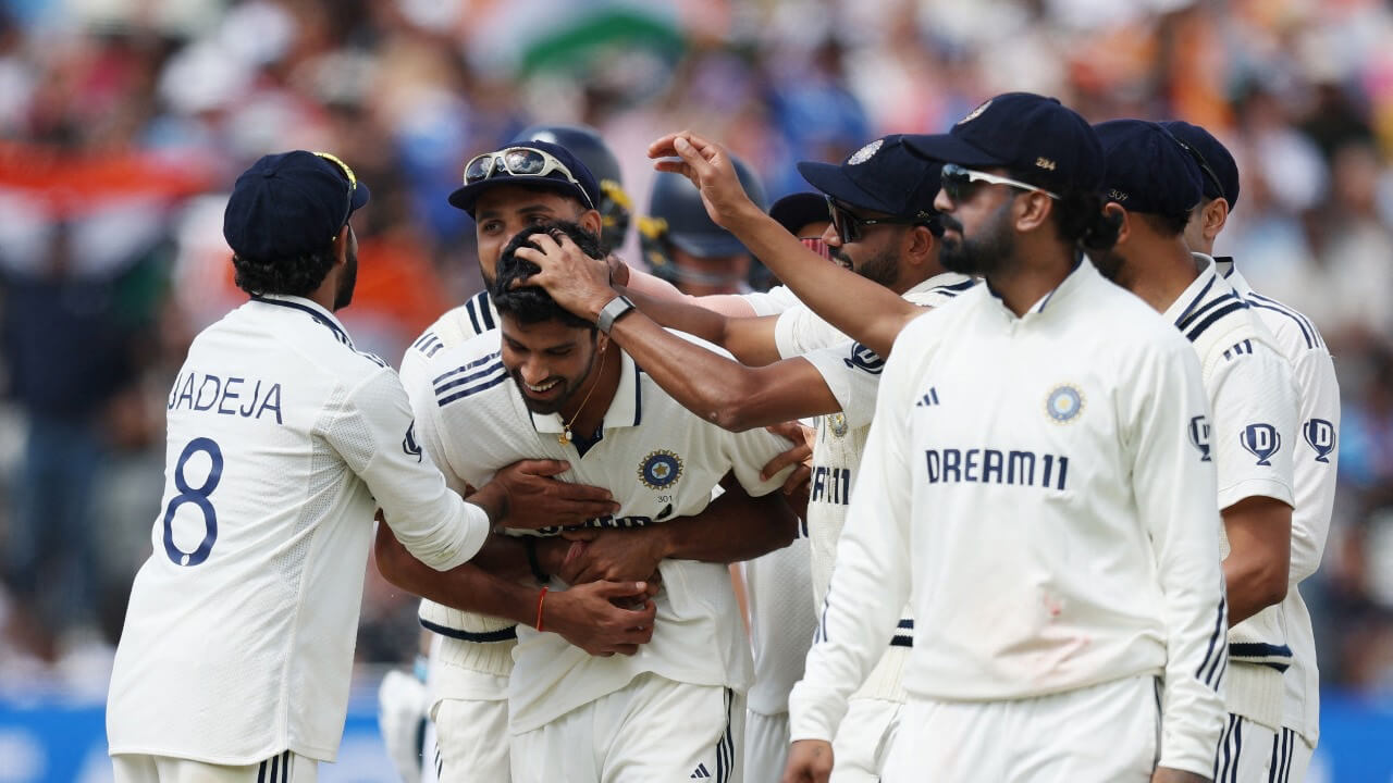 Ben Stokes offers draw, India decline to let Jadeja, Sundar score hundreds