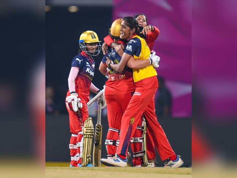 WPL 2026: RCB defeat MI by three wickets in thrilling run chase