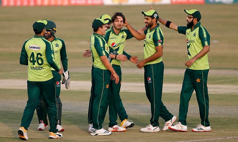 pakistanbeatzimbabweby8wicketsin3rdt20itowintheseries30