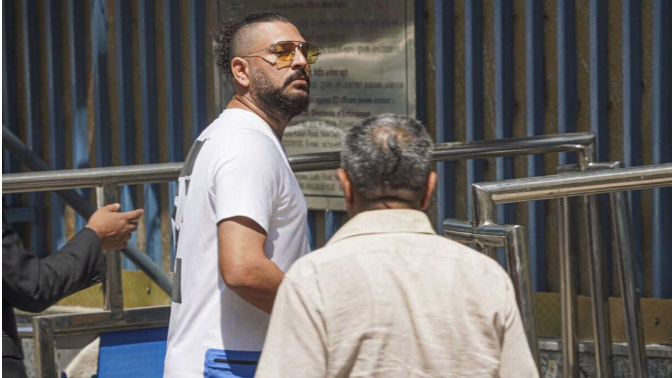 Yuvraj Singh appears before ED in online betting app case