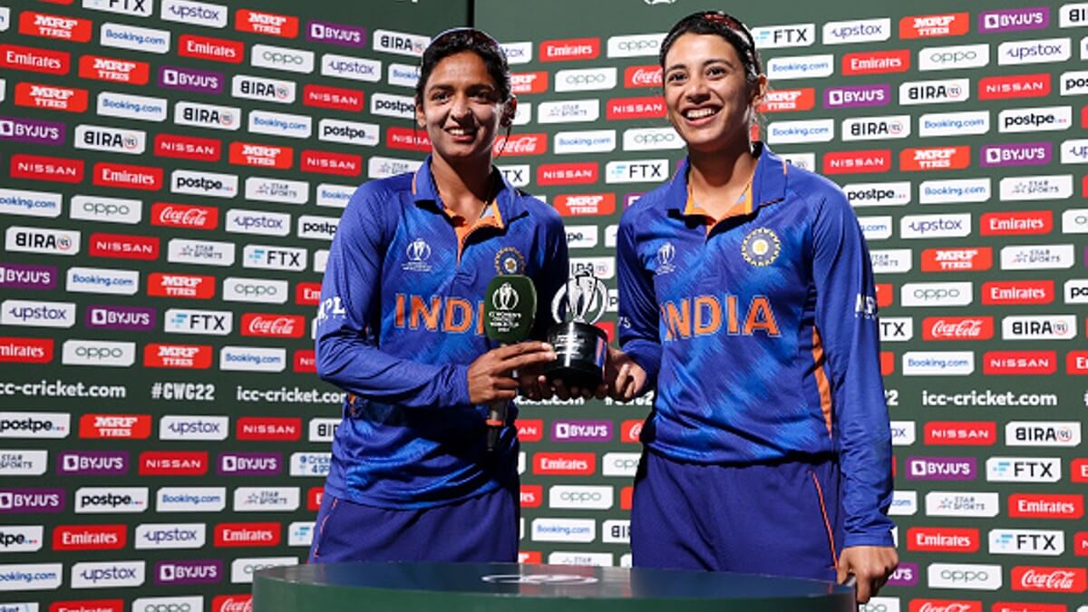 harmanpreetkaursmritimandhananominatedforiccwomensplayerofthemonth