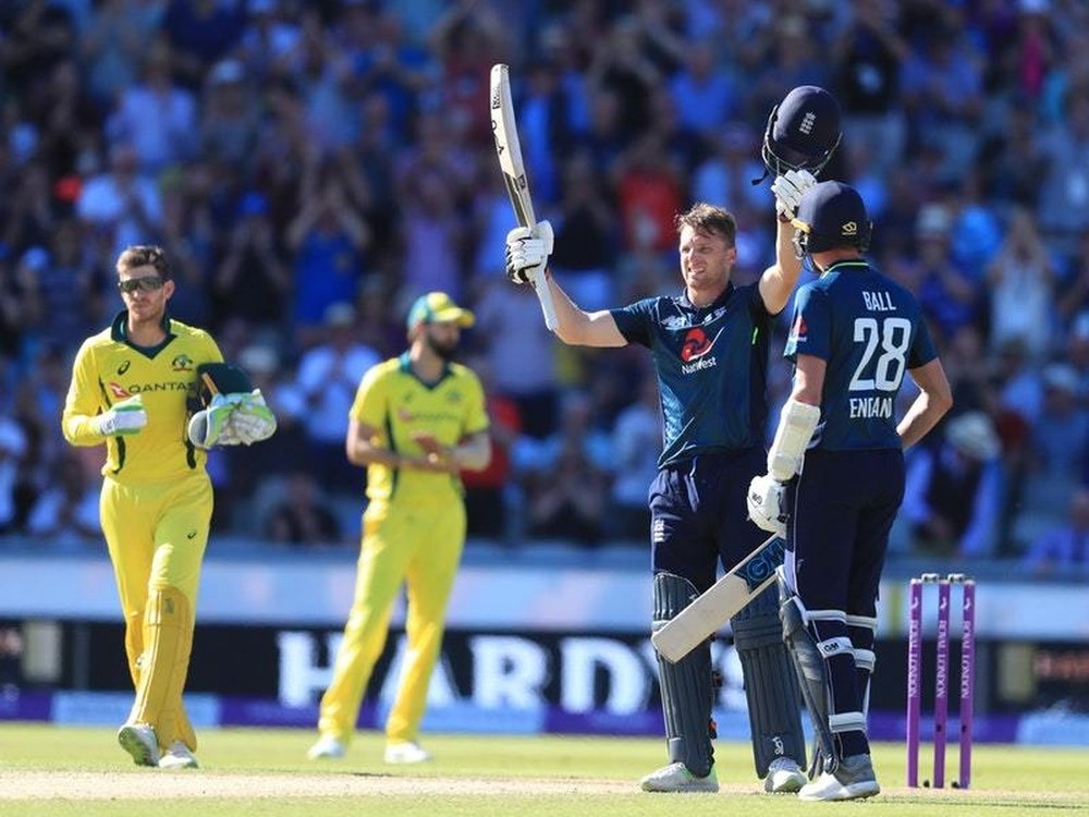 englandbeataustraliabyonewicketinthefifthonedayatoldtrafford