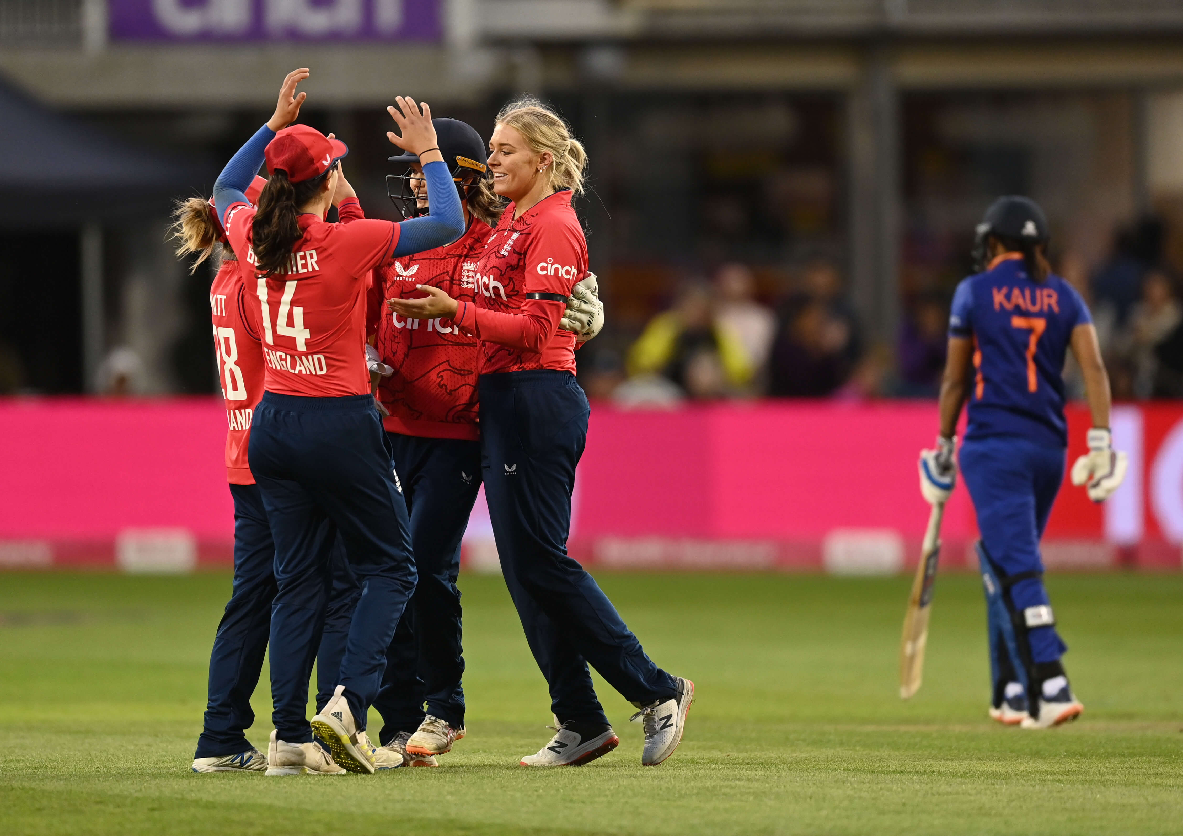 ENG-W vs IND-W: England handed fine for slow over-rate in Trent Bridge T20I