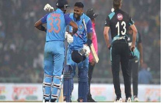 IND vs NZ, 2nd T20: Hosts pull off scrappy series levelling win over Kiwis to level series