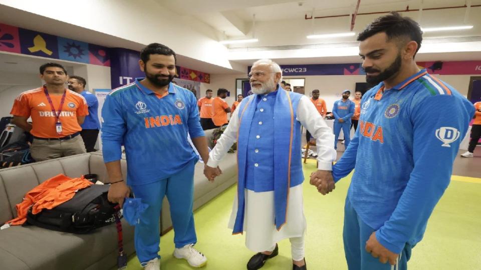 congressslamspmmodiovermeetingwithcricketersmasterofdrama