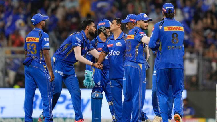 ipl2025:karunnairsheroicsinvainasmiregisterthrilling12runwinoverdc