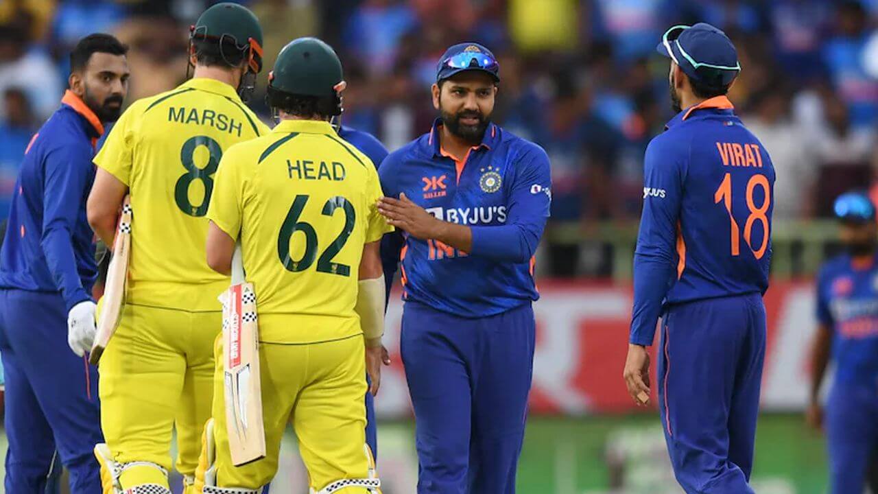 Australia deny India historic whitewash with a 66-run win in 3rd ODI; Men in Blue take series 2-1